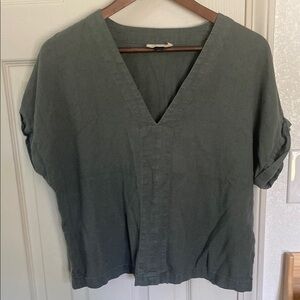 Universal Threads Cropped Linen Top